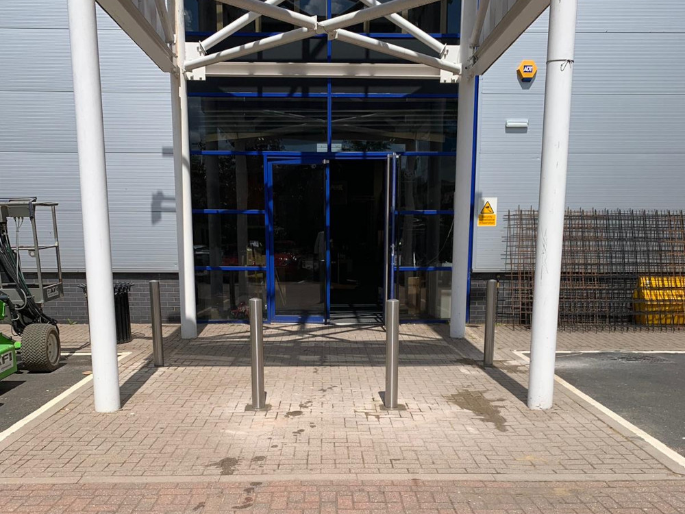 Fixed Bollards